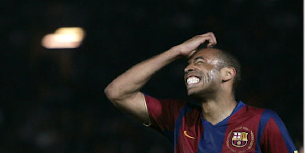 Verzweiflung im Gesicht des französischen Superstars Thierry Henry.