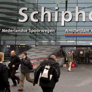 Amsterdam Schiphol dpa