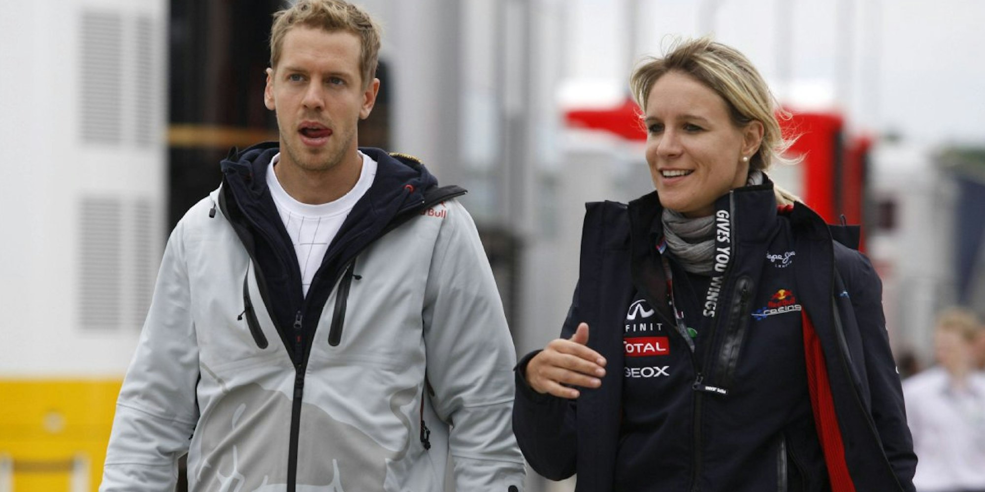 Immer an der Rennstrecke an der Seite von Sebastian Vettel: Britta Röske studierte BWL, bevor sie in der Formel 1 landete.