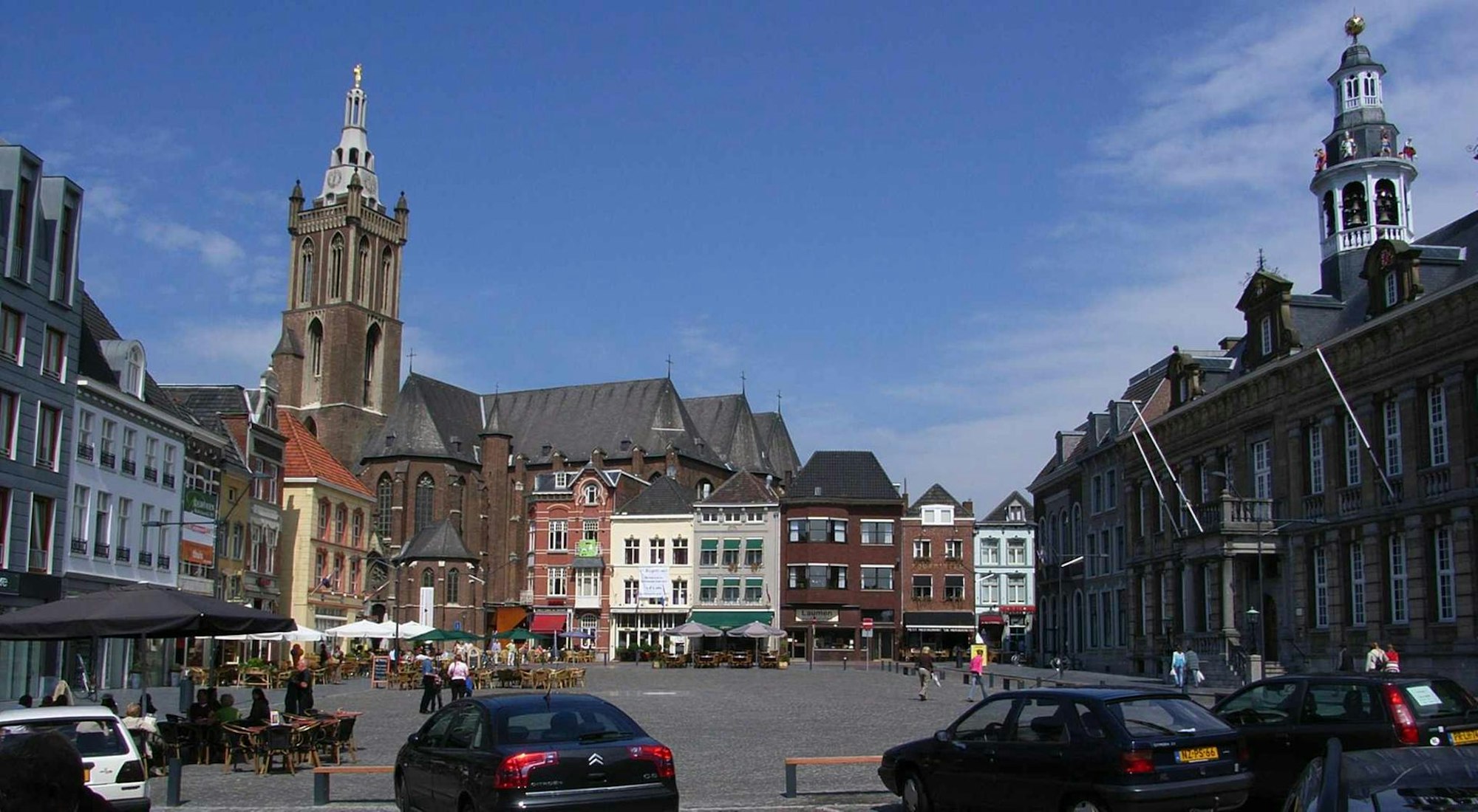 Roermond_markt_Wiki_3.0_Bodo Klecksel