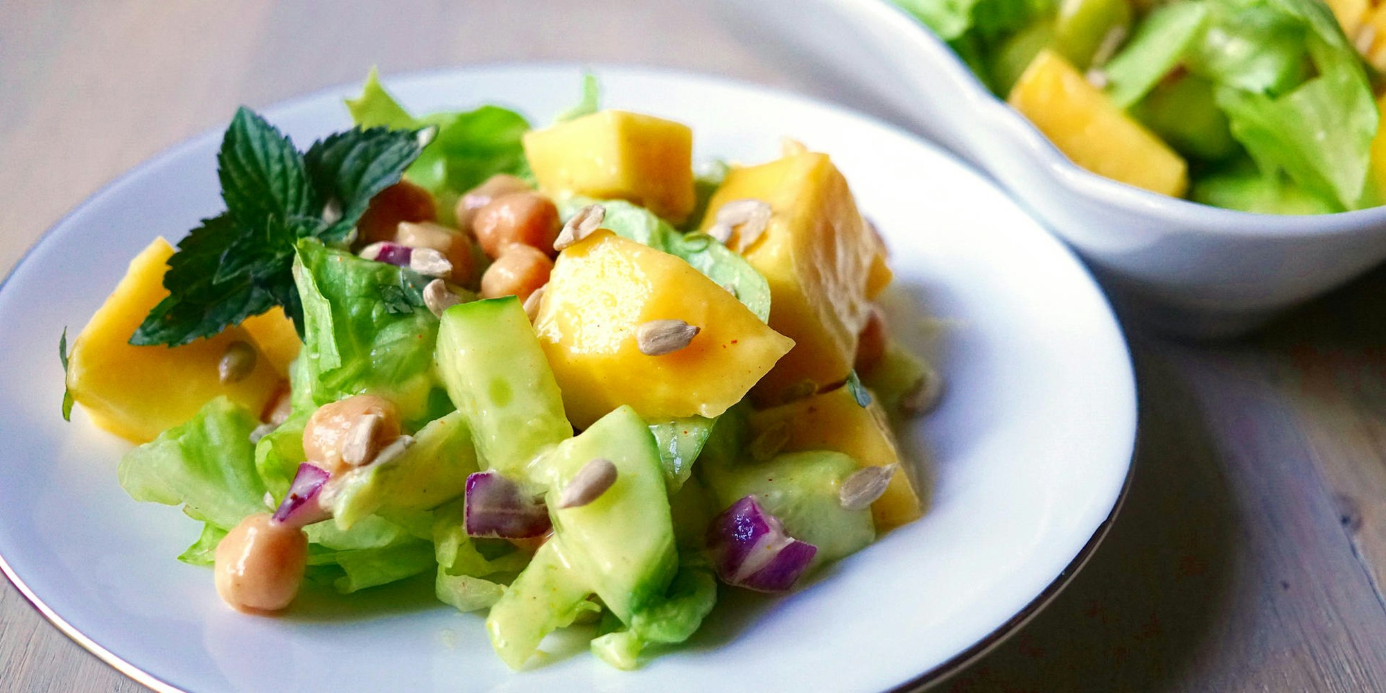 rezept der woche sommerlicher mango kichererbsen salat dpa