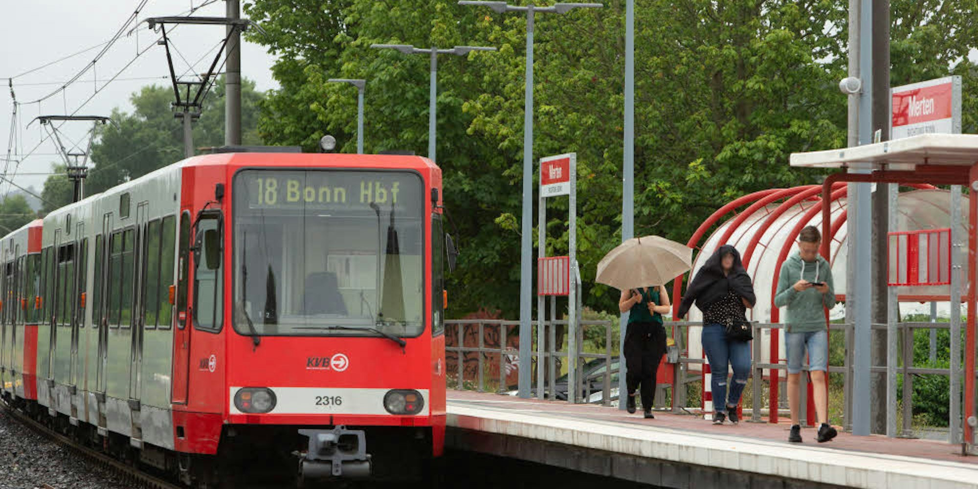 Von einer durchgehenden Verbindung von Bonn nach Köln mit der Linie 18 würden auch die Fahrgäste in Merten profitieren.