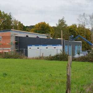 Das neue Feuerwehrgerätehaus in Voiswinkel nimmt Formen an. Im Plan für 2020 stehen 580000 Euro für die Wehren.