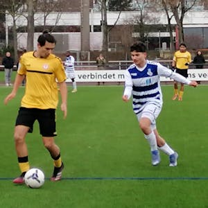 Leon Caliskan gegen Duisburg