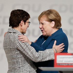 AKK und Merkel nach der Wahl