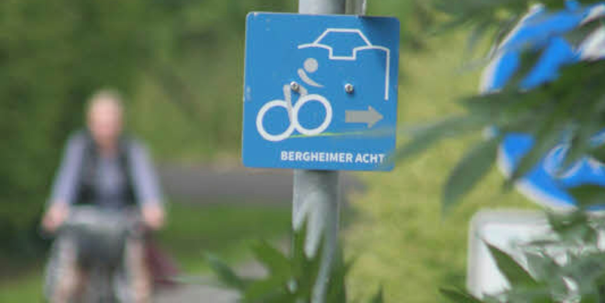 Neue Schilder, geänderte Strecke: Die Bergheimer Acht hat eine gründliche Auffrischung erhalten.