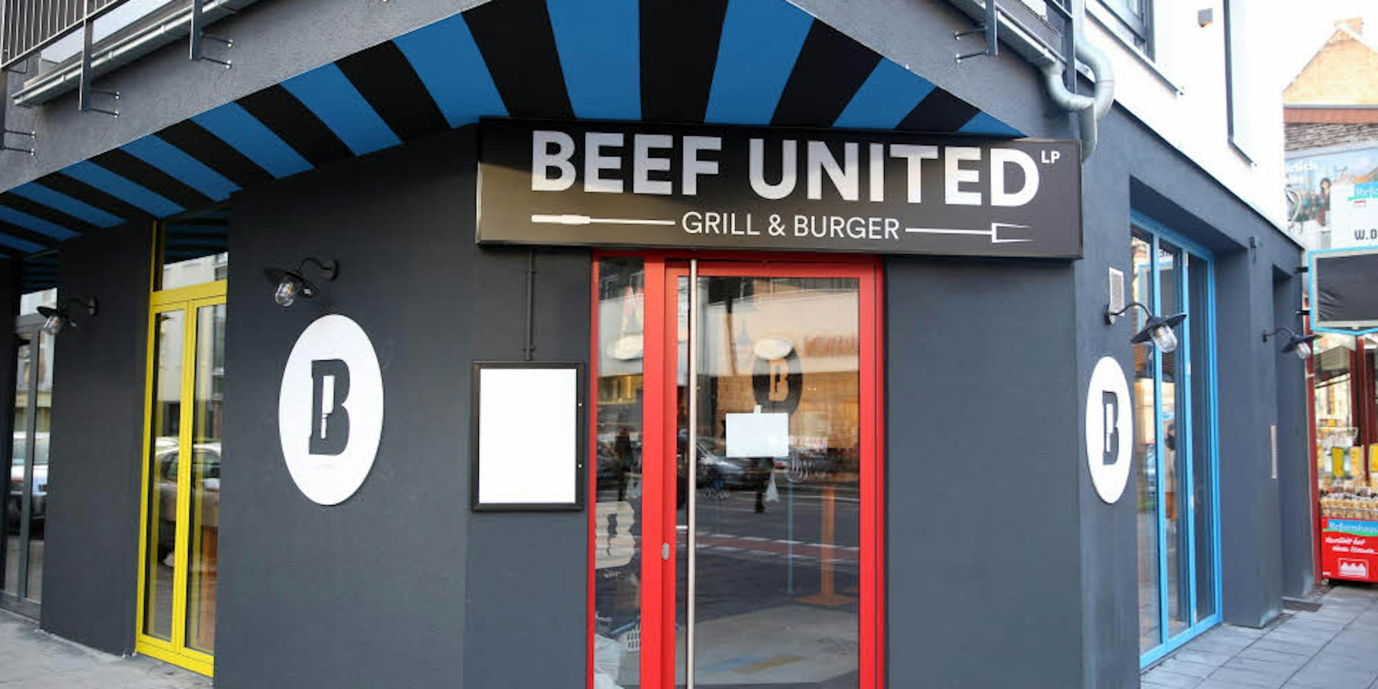 „Beef United“ heißt Poldis neues Restaurant.