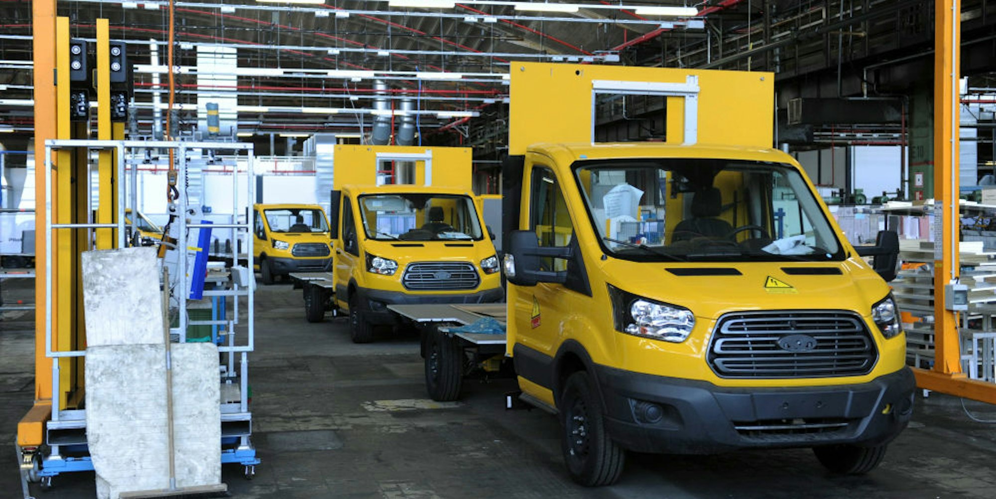 In den Kölner Ford-Werken wird bislang der Work-XL produziert.