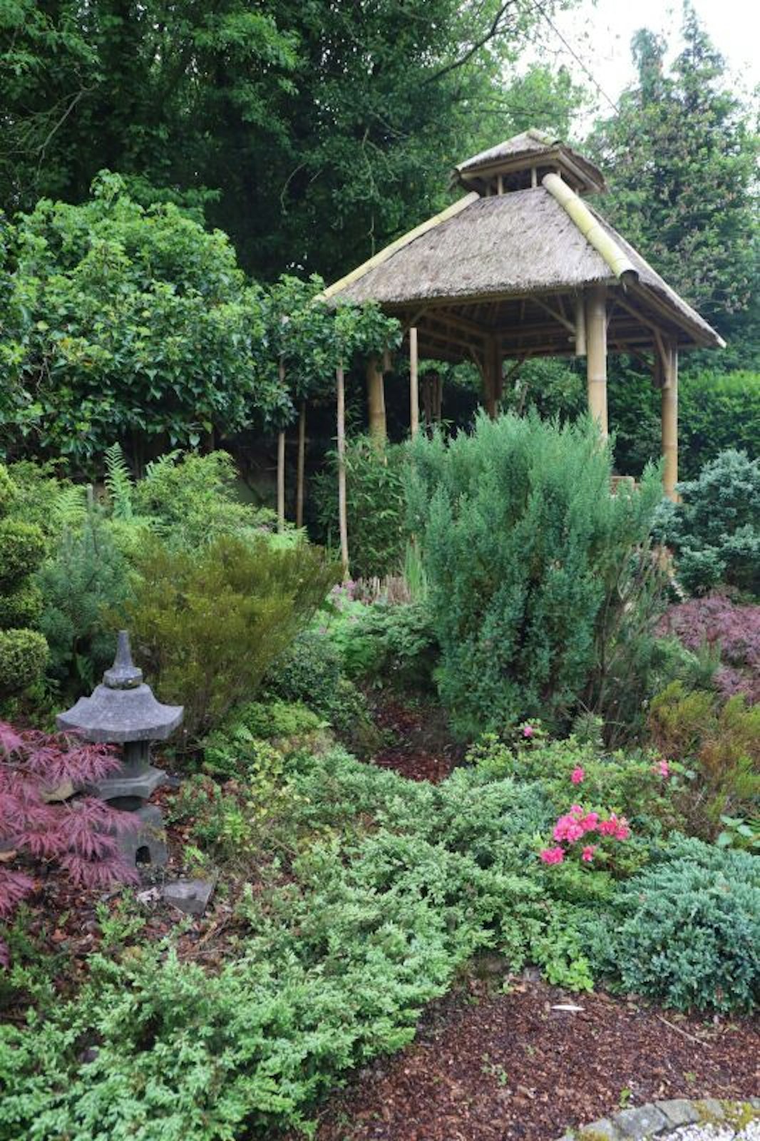 Der Zen-Garten der Niesens ist in Nümbrecht-Loch.