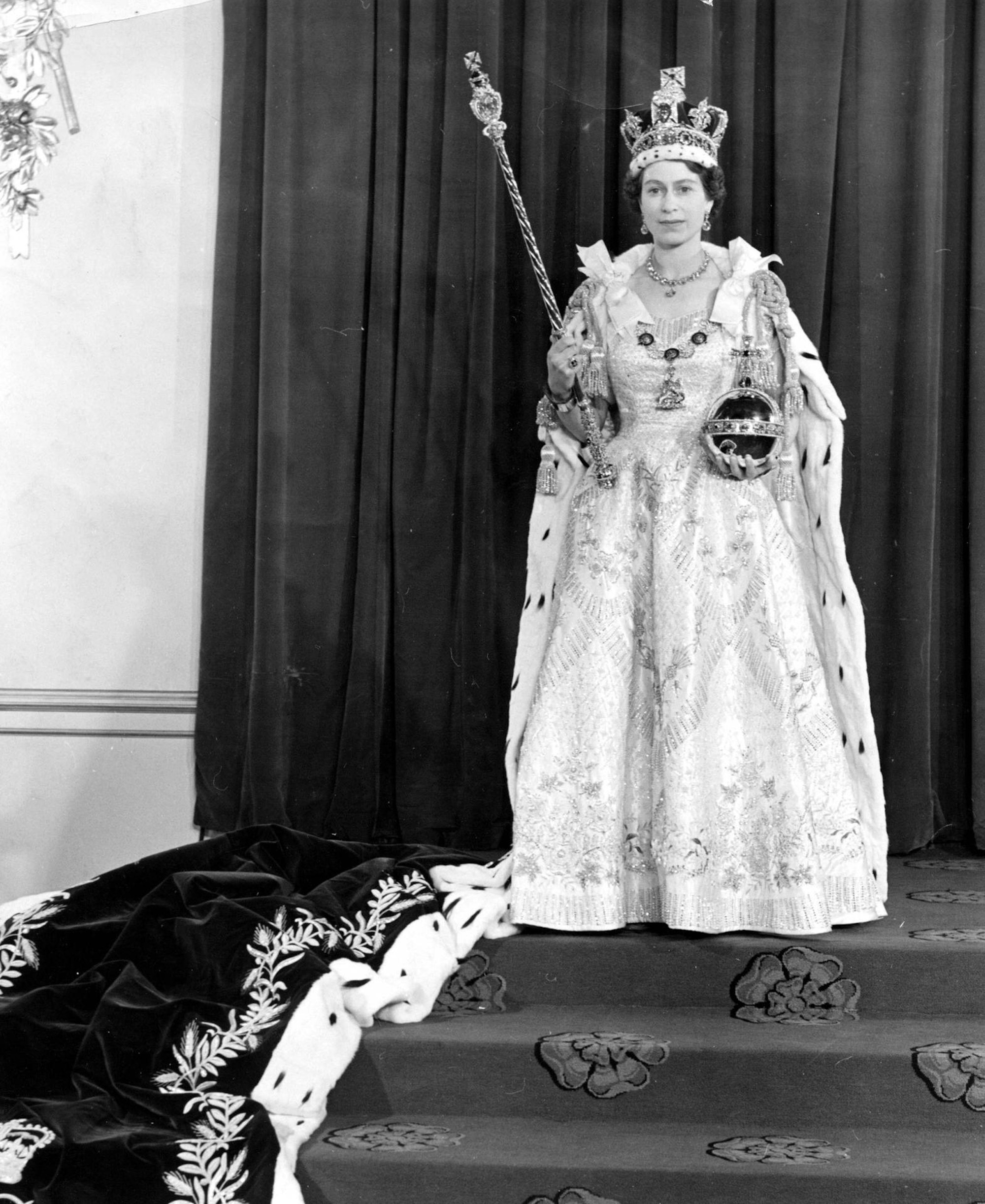 IMAGO Queen Krönung 1952