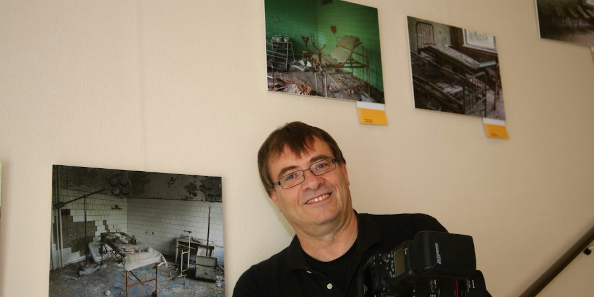 Die Fotos, die er in Tschernobyl schoss, zeigt der Gemünder Bernd Wawer derzeit im Schleidener Rathaus.
