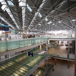 Flughafen Jahn Aufmacher