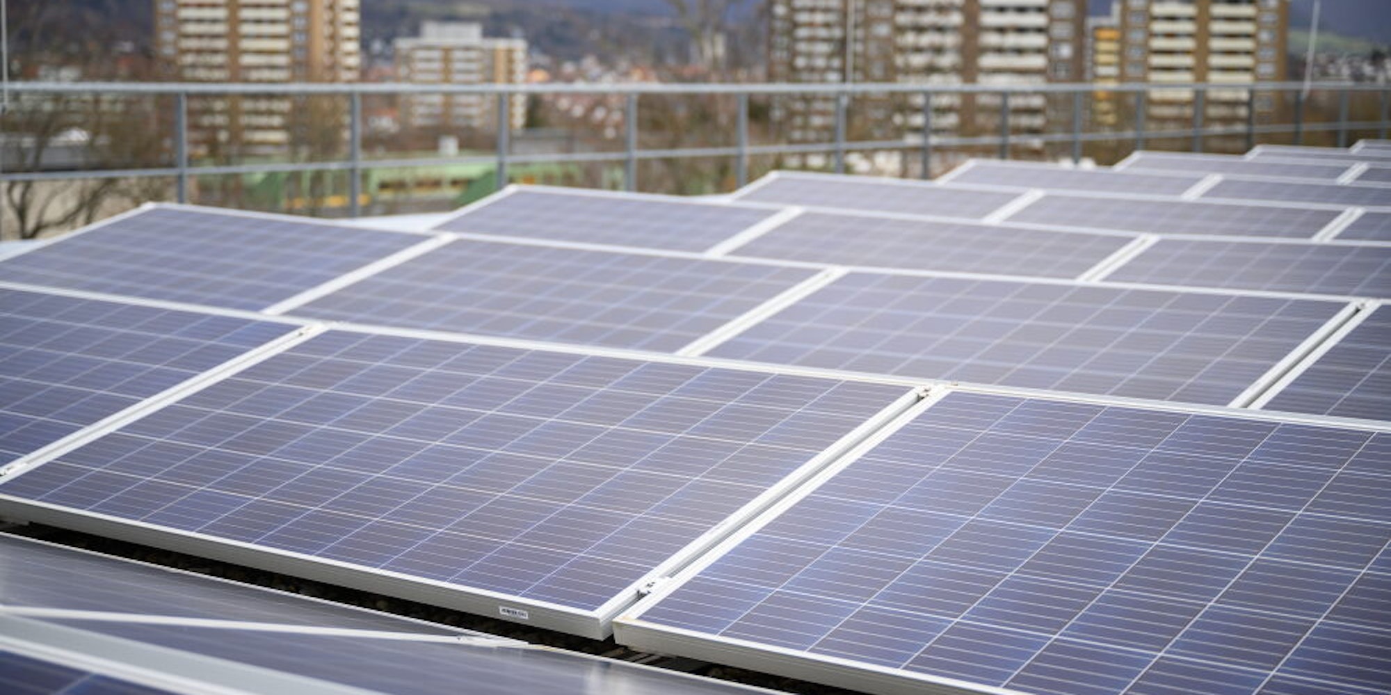 Auch Photovoltaikanlagen sind in einigen Kommunen Bestandteil ihres Klimaschutzkonzepts. In Bergisch Gladbach startet in den nächsten Tagen die Bürgerbeteiligung für ein solches Konzept.