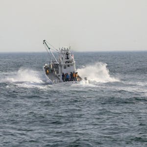 Fischerboote Japan Rettung