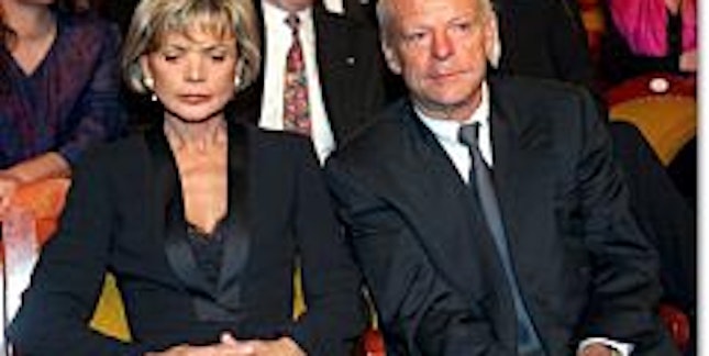 Schlussstrich nach 28 Jahren Ehe: Seit Freitag sind USchi Glas und ihr Ehemann Bernd Teewag (hier bei der Verleihung des Deutschen Fernsehpreises im Jahre 1999) geschieden.
