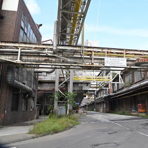 In Gladbach ist die Zanders-Papierfabrik ein Ruine.