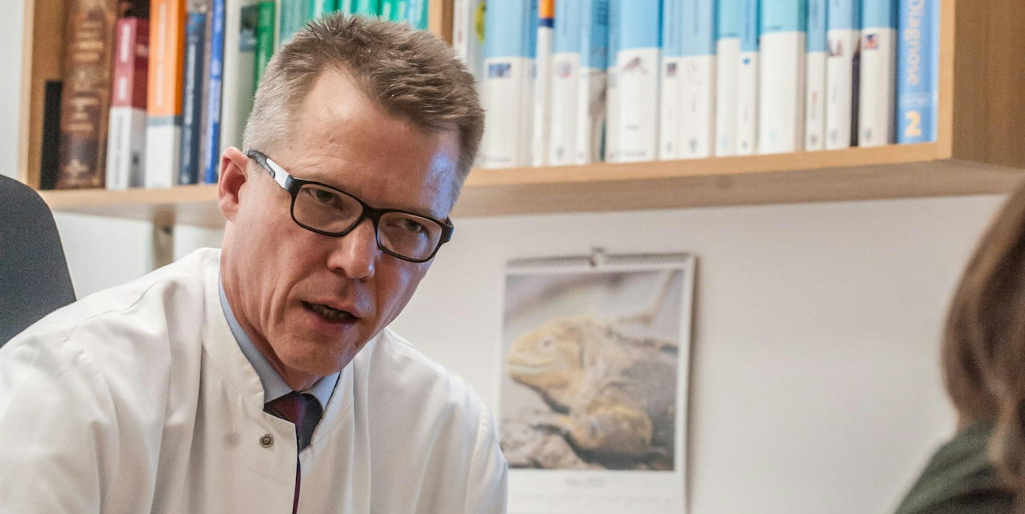 Prof. Dr. Stefan Reuter leitet die Infektiologie im Klinkum Leverkusen.