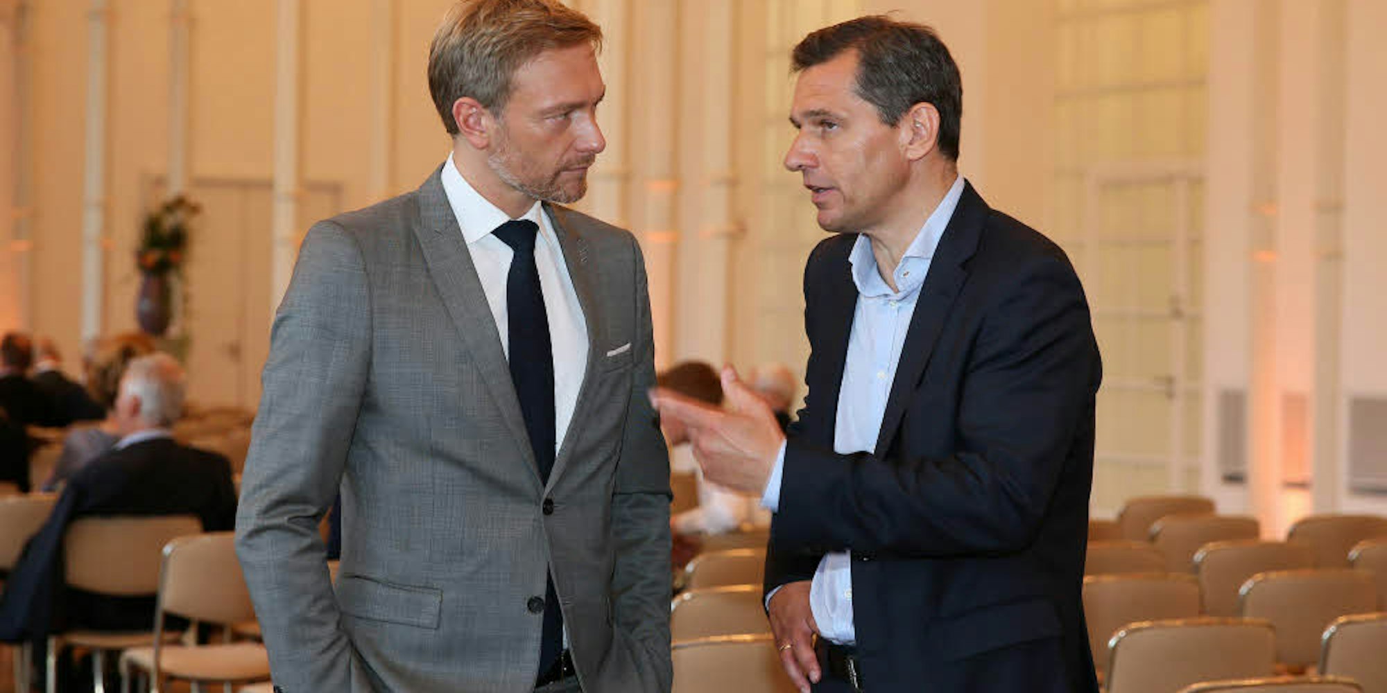 FDP-Vorsitzender Christian Lindner (links) und Michael Mronz, Vorstandsvorsitzender der Westerwelle Foundation
