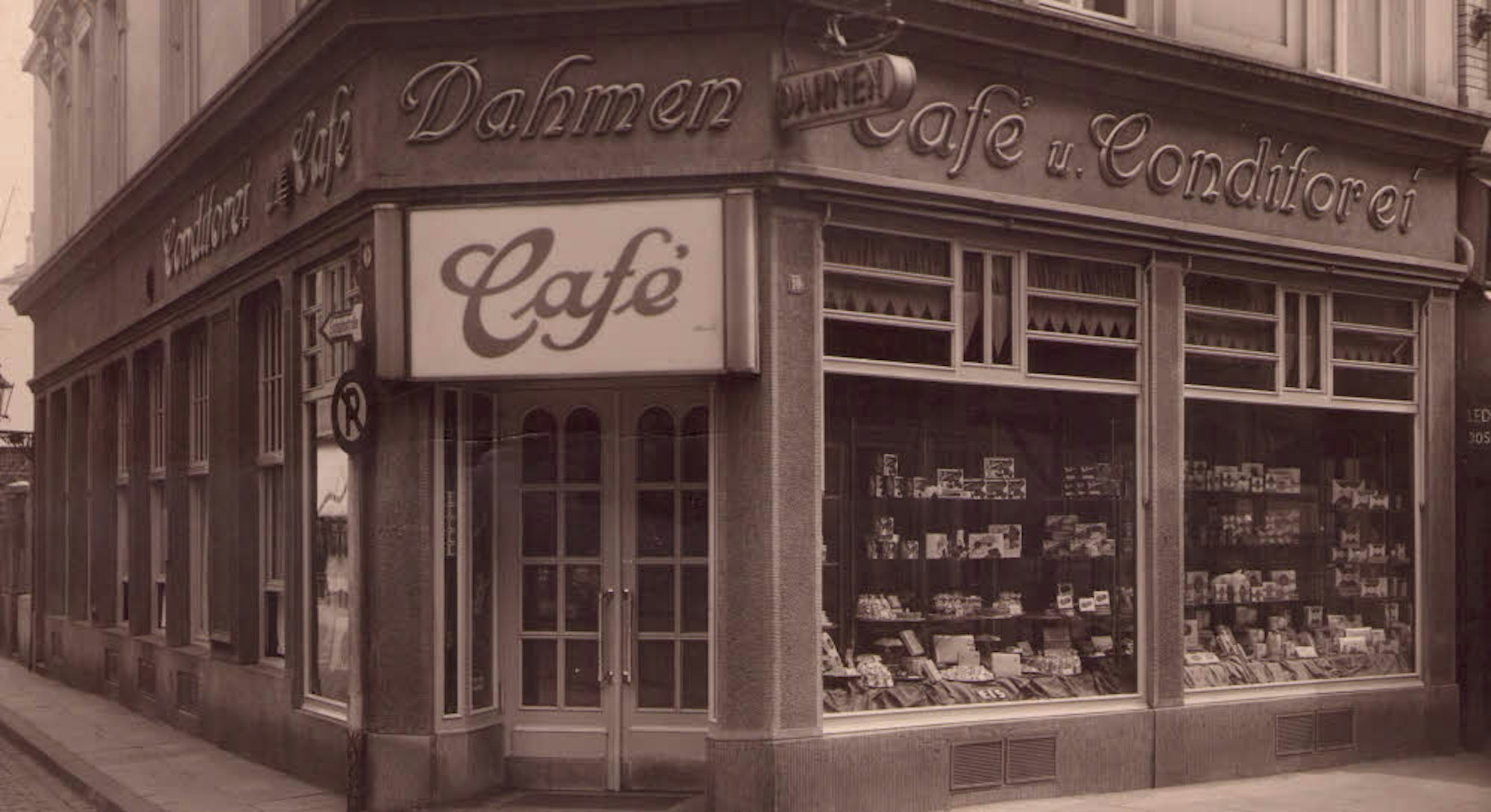 Das Café Dahmen zählte seinerzeit zu den besten Adressen für süße Köstlichkeiten. (Archiv)