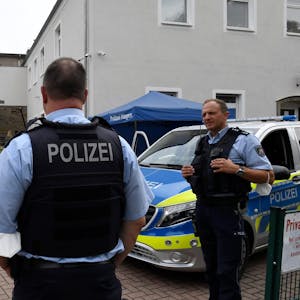 Polizisten Synagoge Hagen