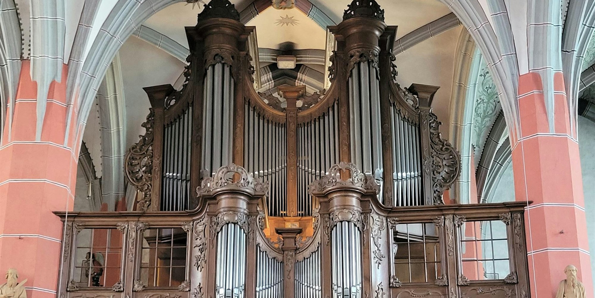 Ein Hingucker: Die Orgel in der Schlosskirche ist ein beeindruckendes Zeugnis rheinischer Orgelbaukunst im Barock.