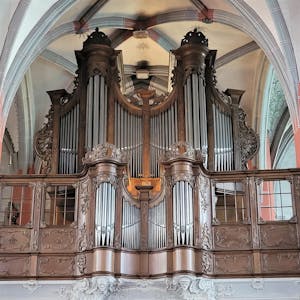 Ein Hingucker: Die Orgel in der Schlosskirche ist ein beeindruckendes Zeugnis rheinischer Orgelbaukunst im Barock.