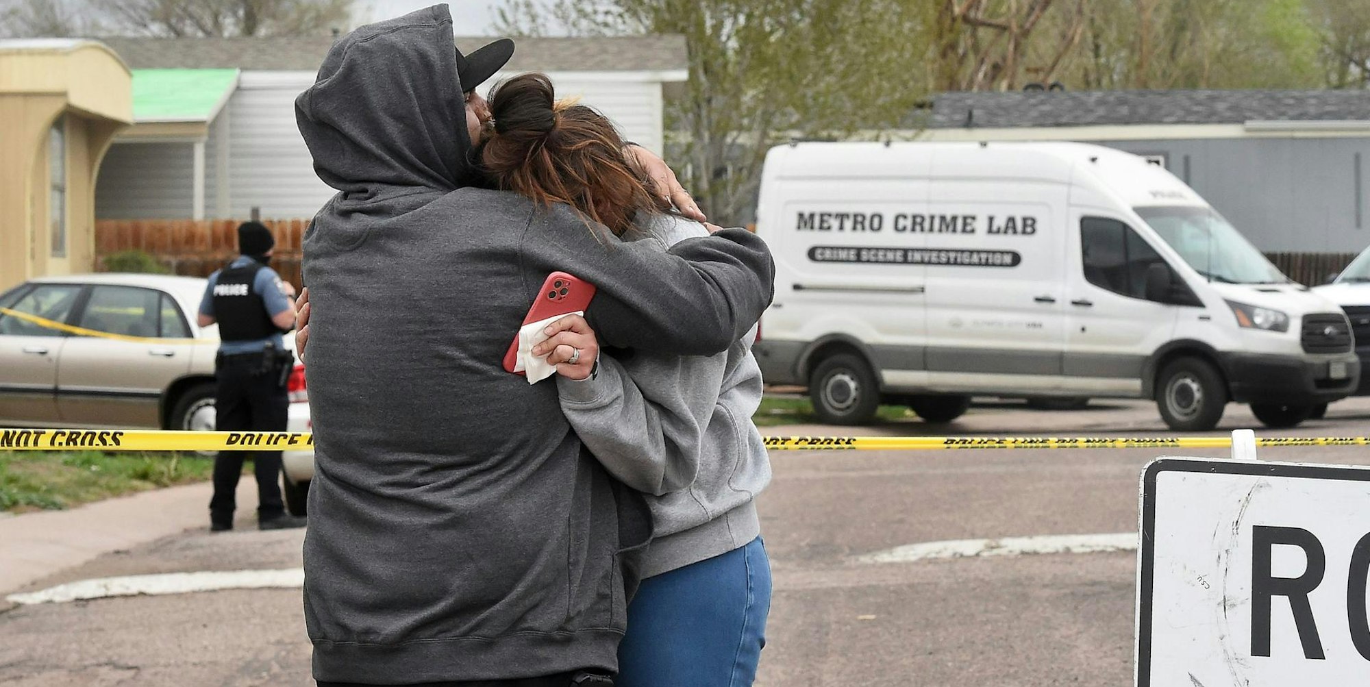 Menschen trauern nach Blutbad in Colorado