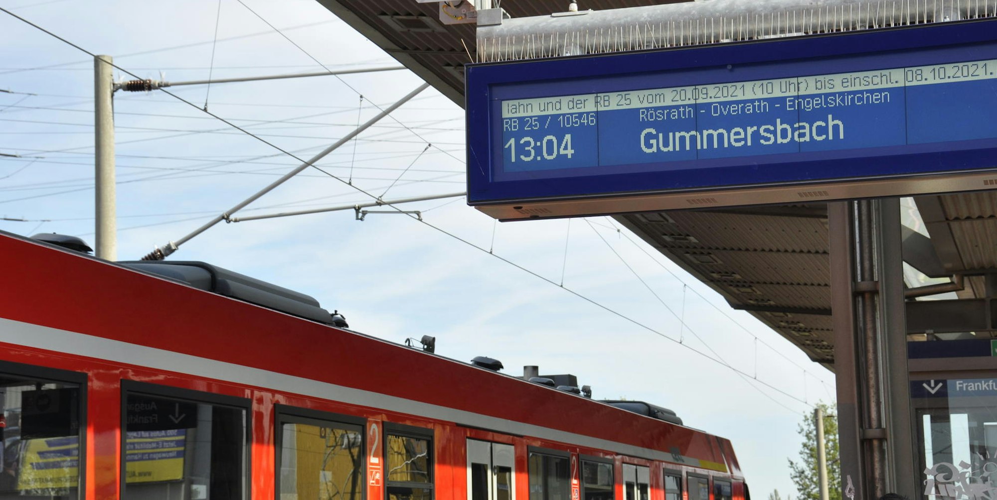 Endstation Köln-Frankfurter Straße: Die Fahrt der RB25 nach Köln endet vorzeitig, die Züge kehren dort um zur Rückfahrt nach Gummersbach.