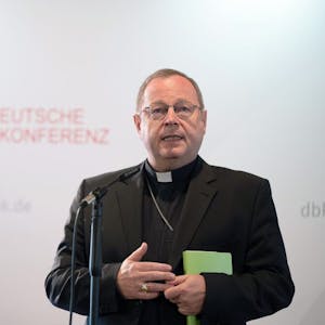 Zeigt auch Verständnis für Papst-Kritiker: der DBK-Vorsitzende Georg Bätzing.