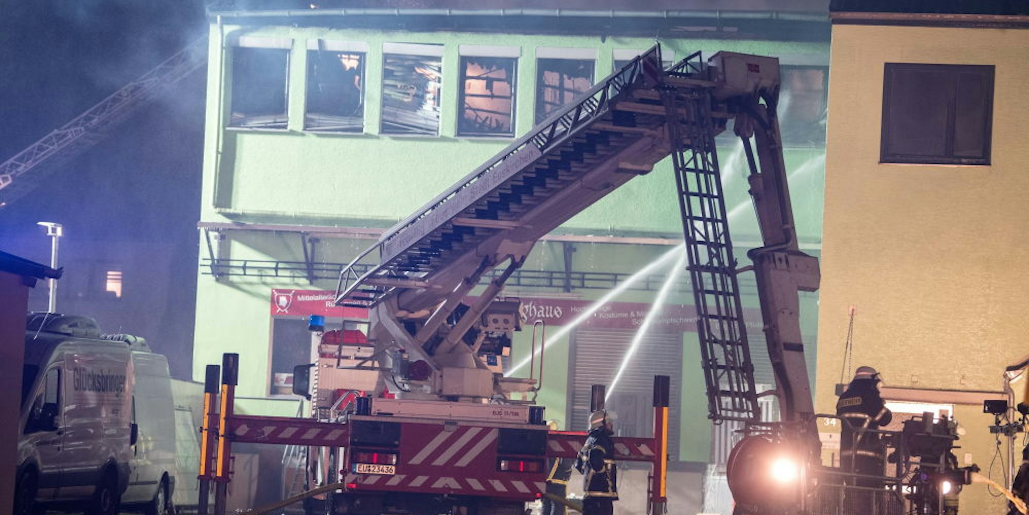 Der Hubrettungswagen der Euskirchener Feuerwehr soll bald ersetzt werden. Möglicherweise schafft die Stadt auch ein zweites derartiges Spezialfahrzeug an. Es würde in Kuchenheim stationiert.