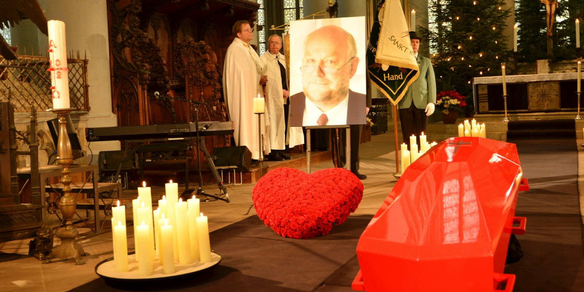 Trauerfeier für den im Dezember verstorbenen Fritz Roth