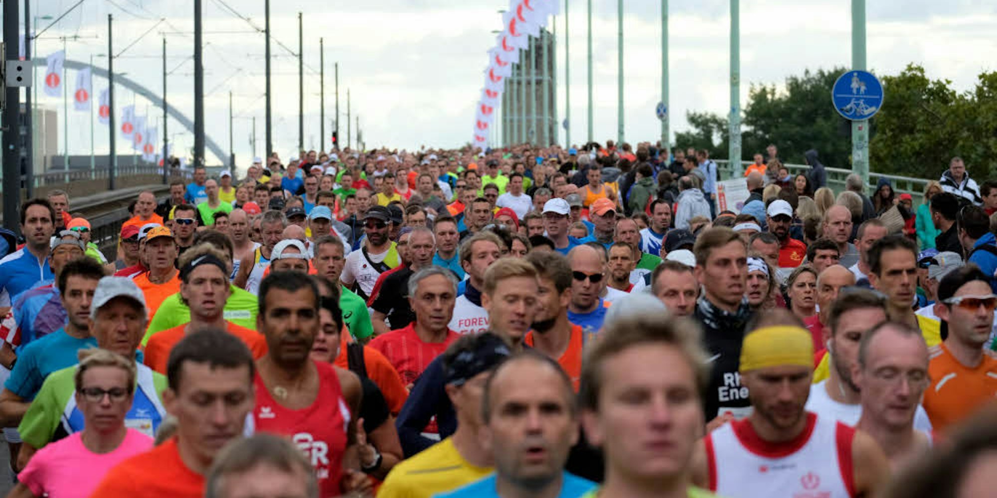 Nach der Corona-Zwangspause 2019 soll der Köln-Marathon in diesem Jahr wieder über die Bühne gehen.