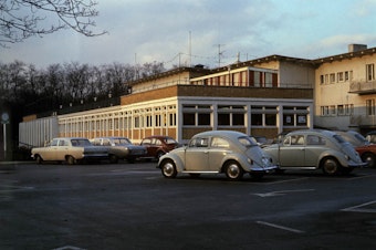 Das Geißbockheim im Originalzustand in den 1960er Jahren.