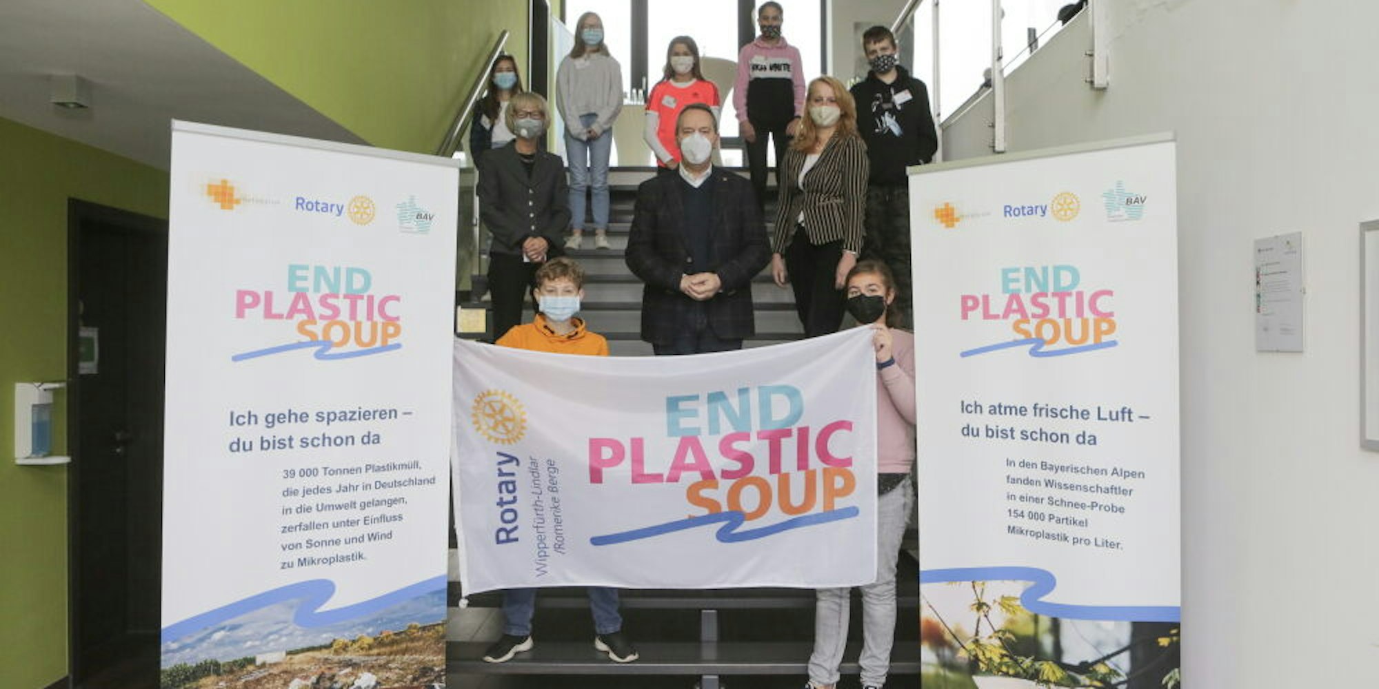 Gemeinsam sagen Schüler, Rotarier und der BAV dem Plastikmüll den Kampf an.