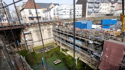 Blick in die Baugrube des 2009 eingestürzten Stadtarchivs am Waidmarkt