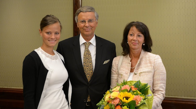 Wolfgang Bosbach mit Tochter Viktoria und Frau Sabine.