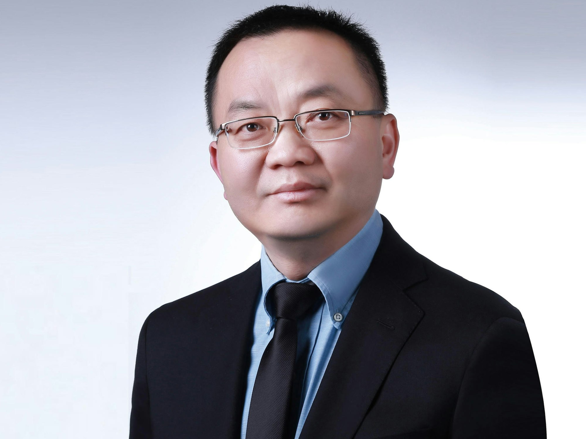 Chris Chen_CEO (2)