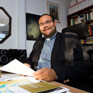 Arbeitet an der Zukunft der katholischen Kirche im Süden des Kreises: Tobias Zöller.