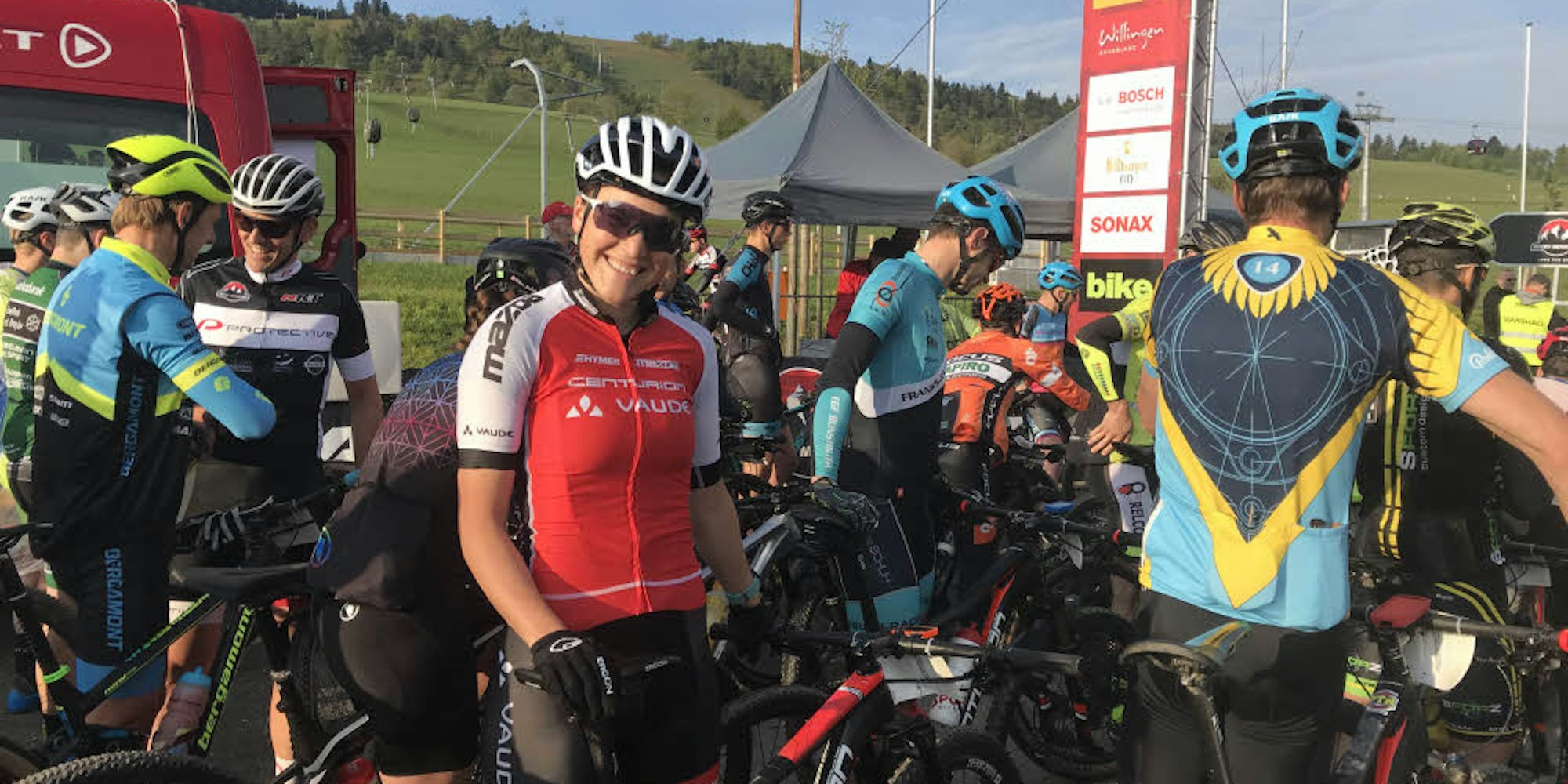 Mountainbikerin Steffi Dohrn aus Bergisch Gladbach feierte beim Rennen in Willingen den Sieg, kann auch über weiteren Podestdplätze strahlen.