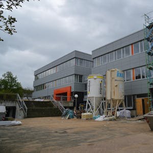 Fassade am Otto-Hahn-Schulkomplex