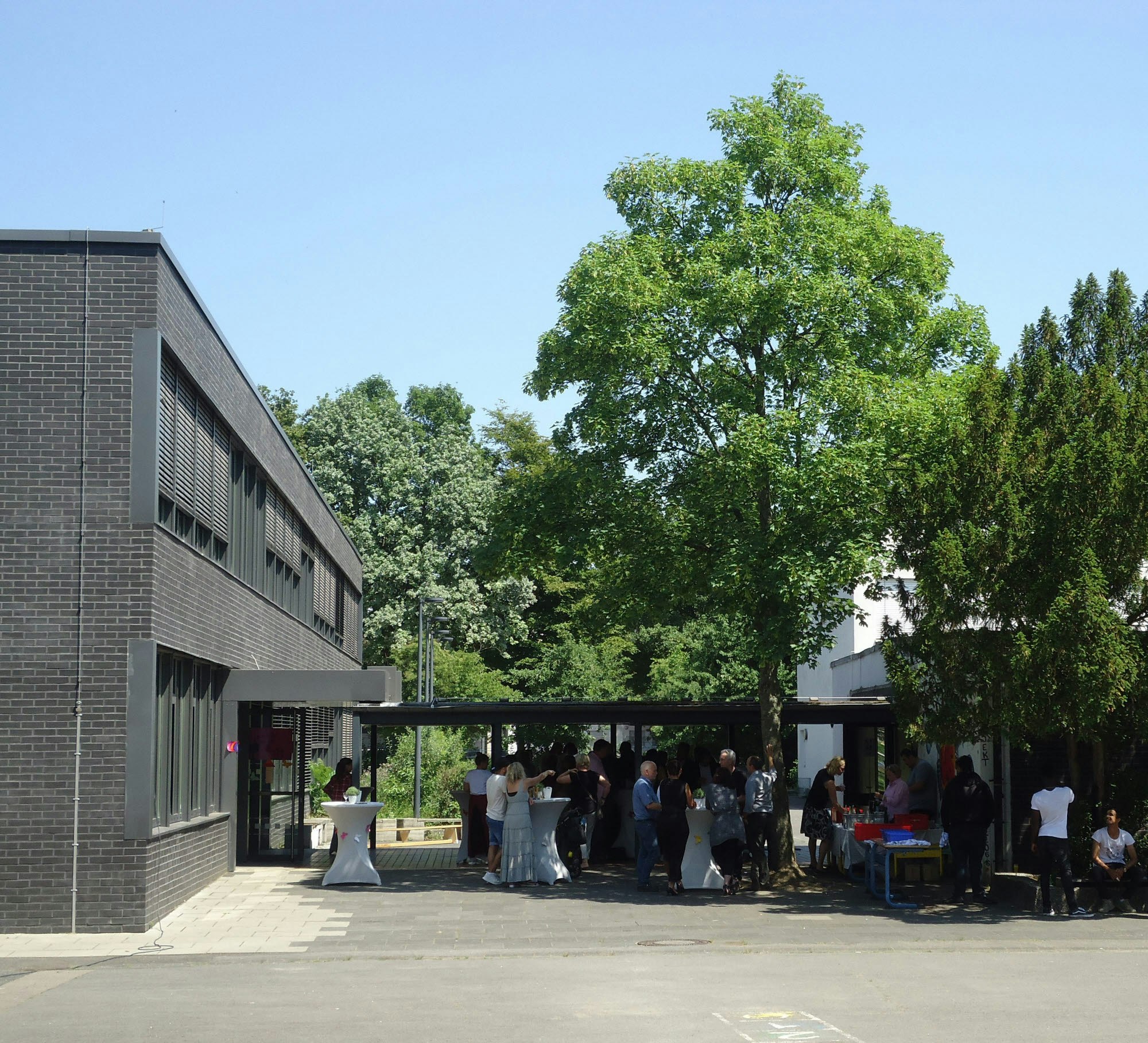 Nach den Plänen der Stadt soll die Ursula-Kuhr-Hauptschule Platz machen für ein Gymnasium.