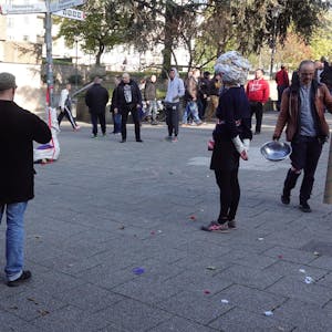 PEArsche Performance am Ebertplatz  04 Nov. 2017 störung durch Hooligans