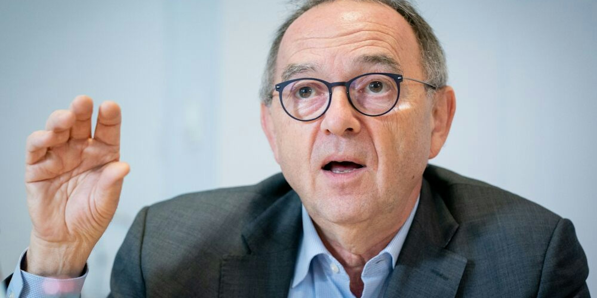 „Es wurde zu spät zu wenig bestellt“, sagt SPD-Chef Norbert Walter-Borjans.