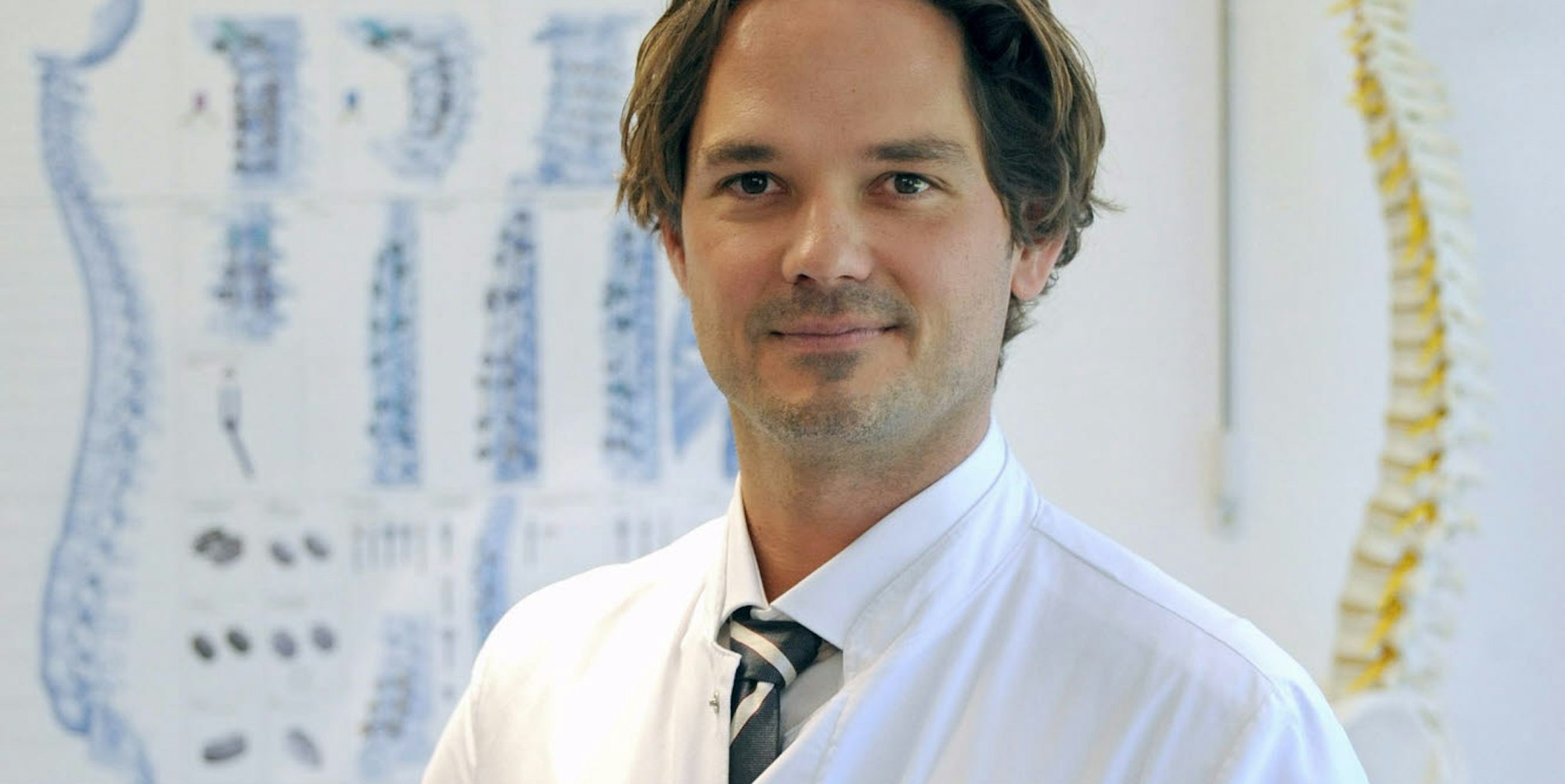 Dr. Cornelius Jacobs ist neuer Chefarzt für Orthopädie und Unfallchirurgie am Sankt Remigius Krankenhaus in Opladen.