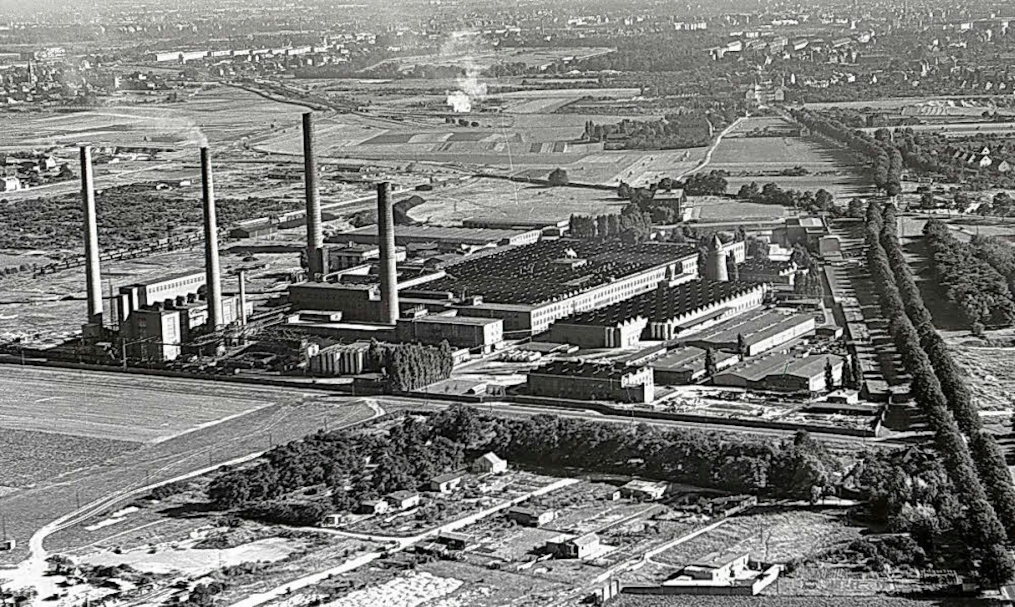 Auf dem weitläufigen Areal der Glanzstoff-Werke in Niehl arbeiteten bis zu 2500 Menschen.
