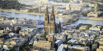 Die Kölner Altstadt von oben