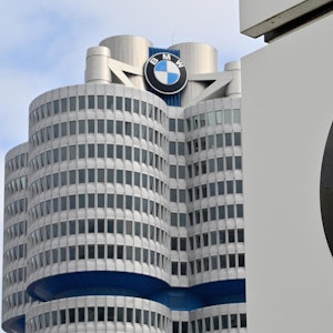 BMW_zentrale_logo