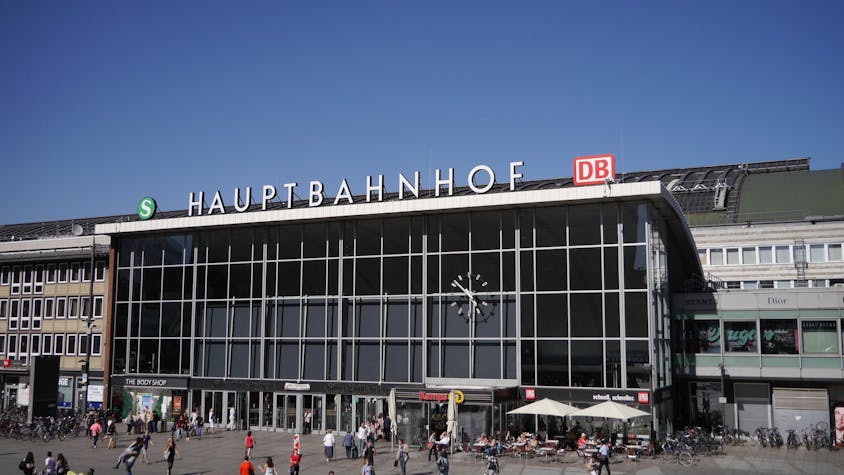 Köln Hauptbahnhof am Tag