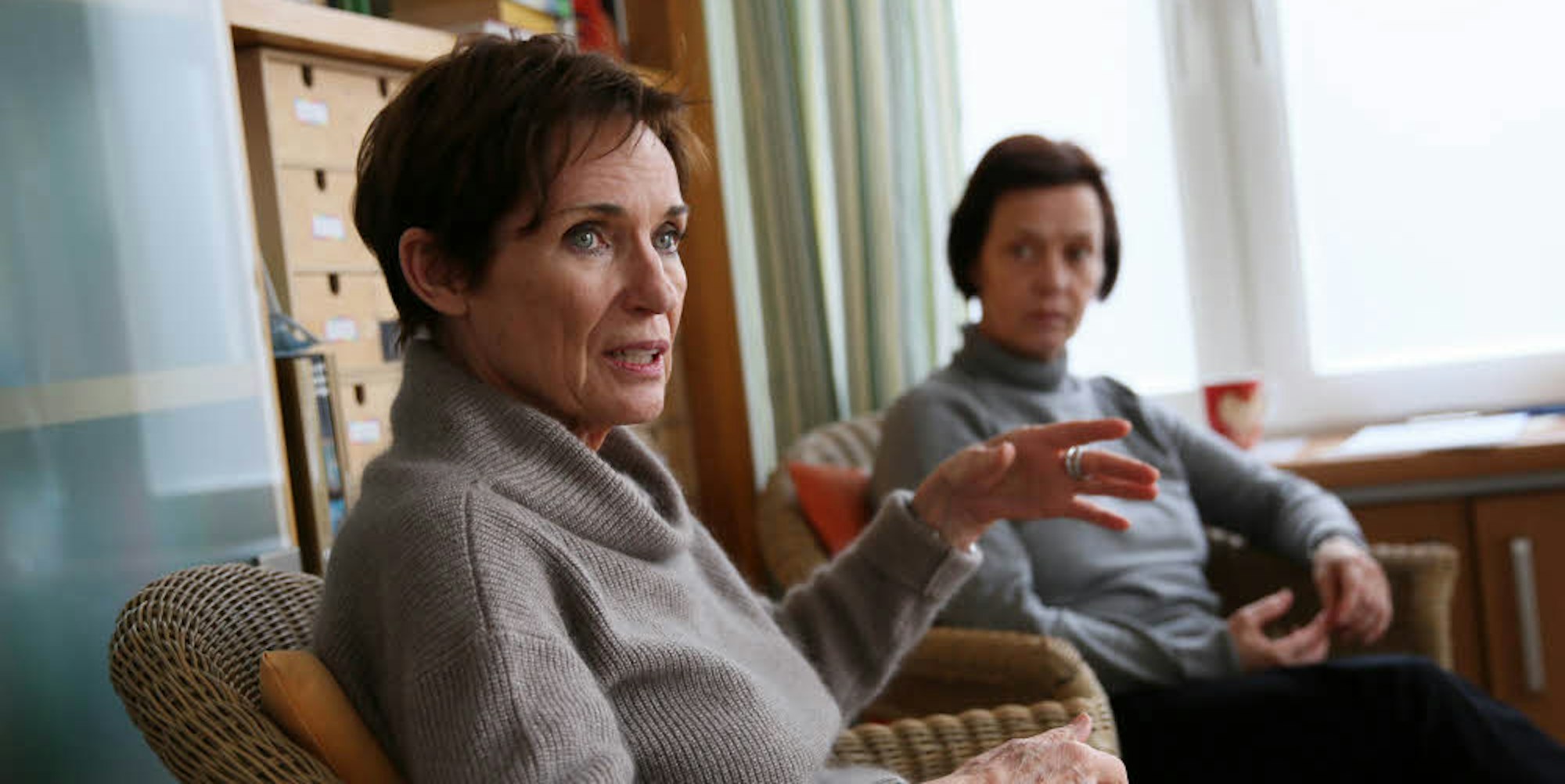 Parkinson-Patientin Johanna Lenz-Kaufhold mit Psychologin Christiane Jendrich.
