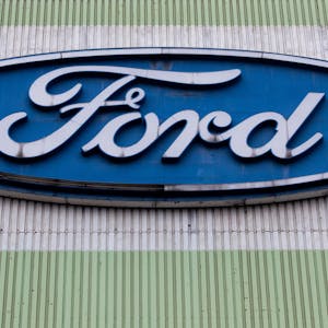 Ford Logo Symbolbild